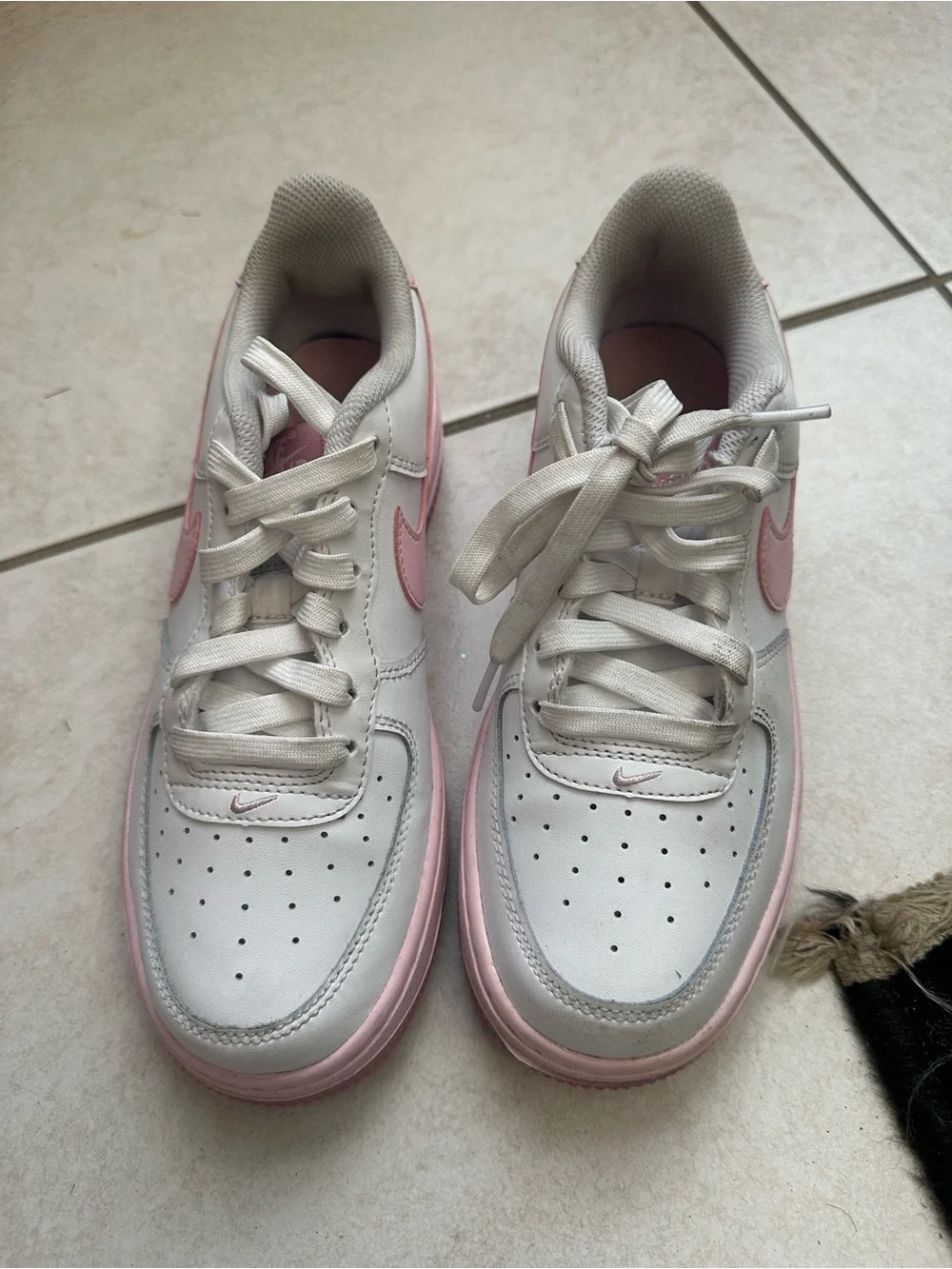 Nike White and Pink Low-Top Sneakers